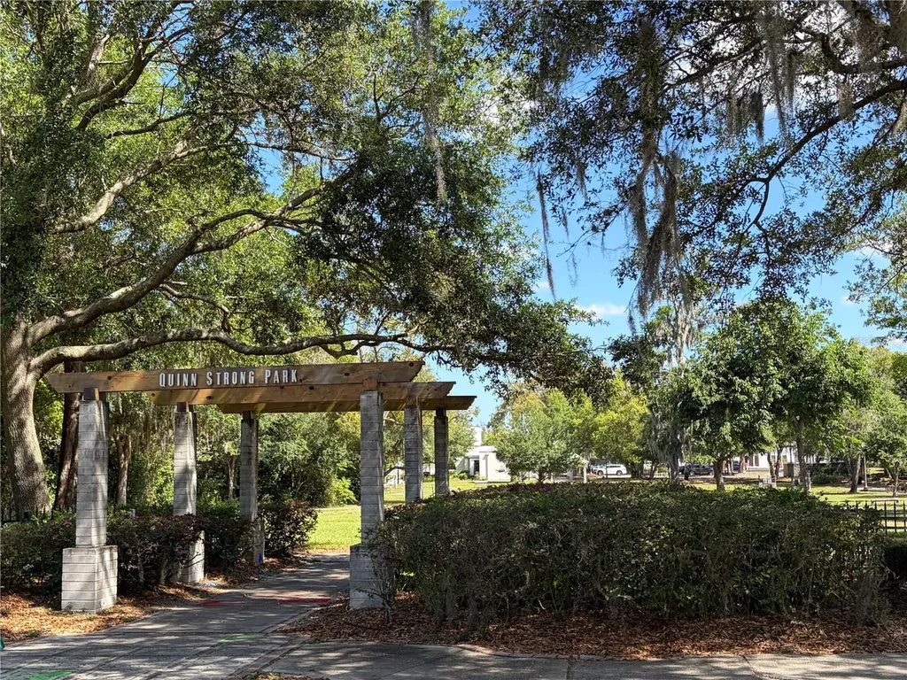 190 W Ventris Avenue Maitland FL 32751