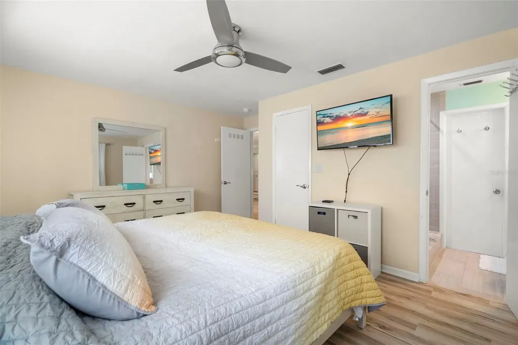 12254 69th Terrace Terrace Seminole FL 33772
