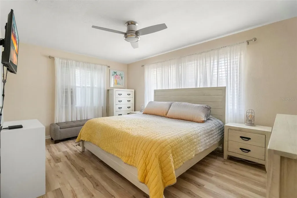 12254 69th Terrace Terrace Seminole FL 33772