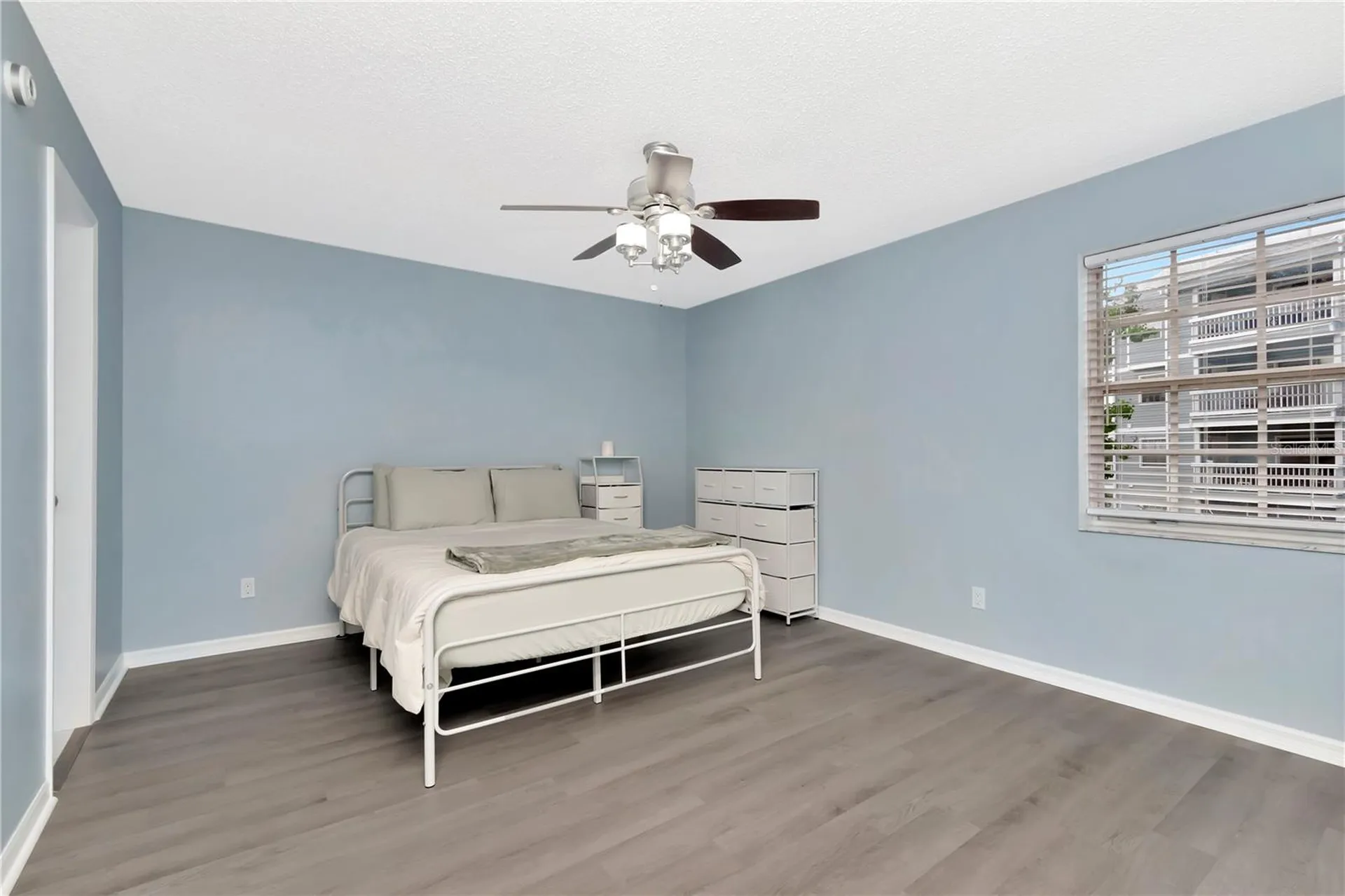 6817 Stones Throw Circle N St Petersburg FL 33710