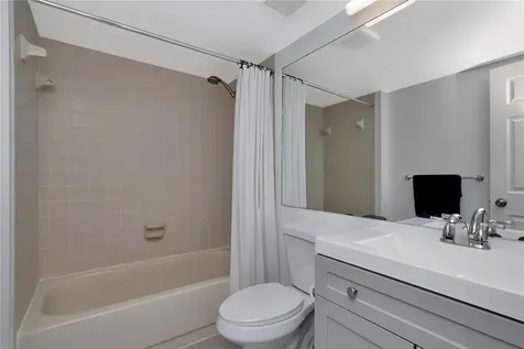 6817 Stones Throw Circle N St Petersburg FL 33710