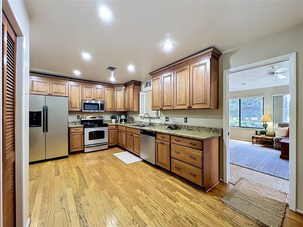 944 Southridge Trail Altamonte Springs FL 32714