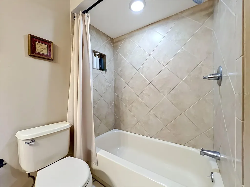 944 Southridge Trail Altamonte Springs FL 32714