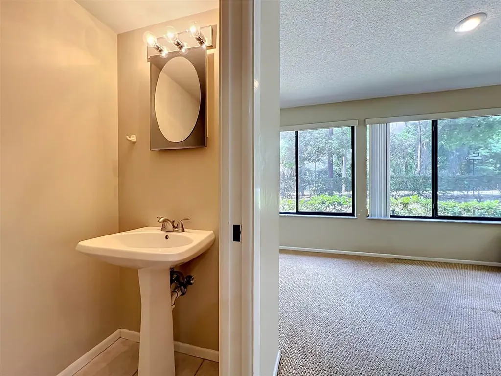 944 Southridge Trail Altamonte Springs FL 32714