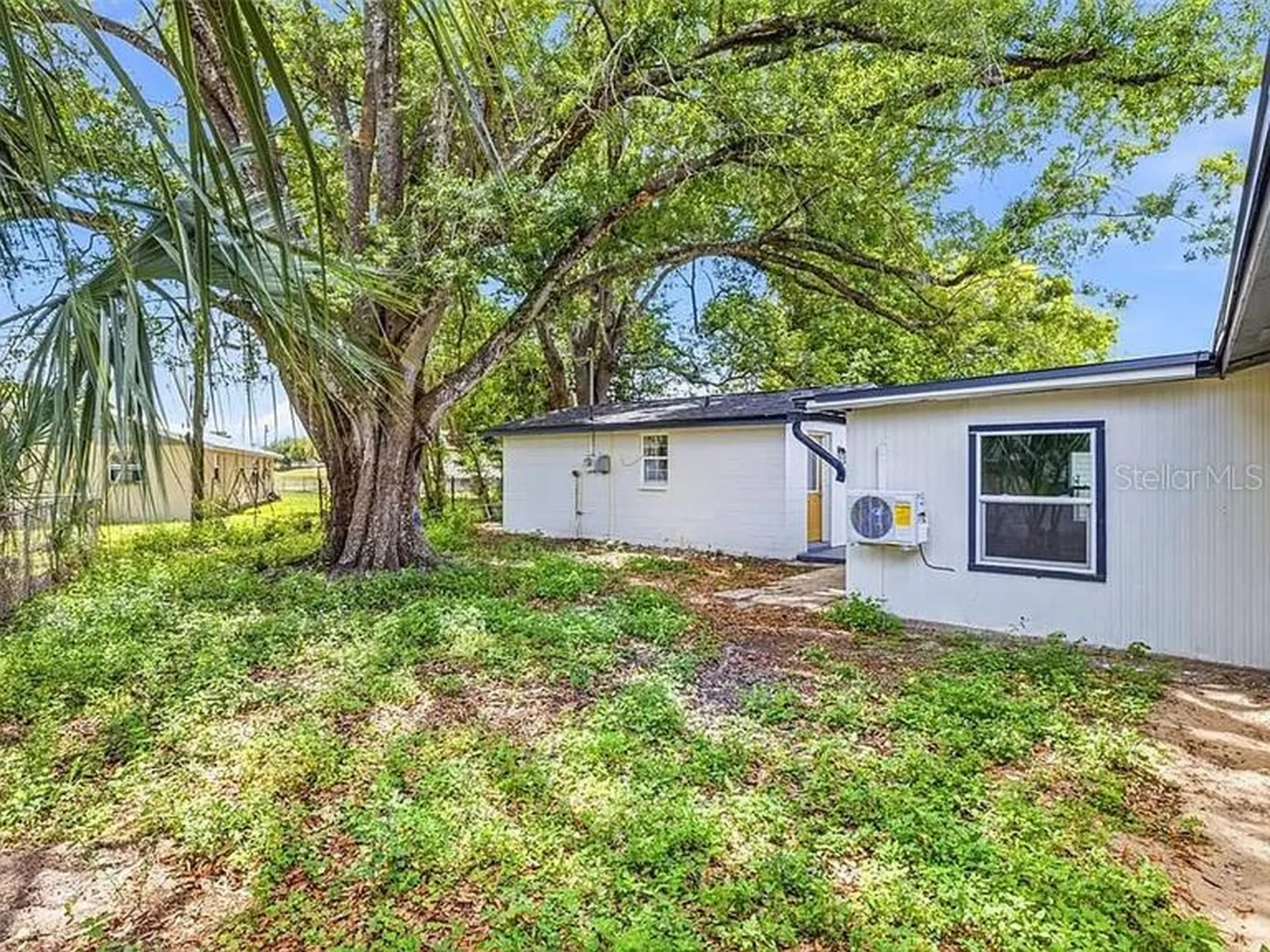 39252 Heights Avenue Zephyrhills FL 33542