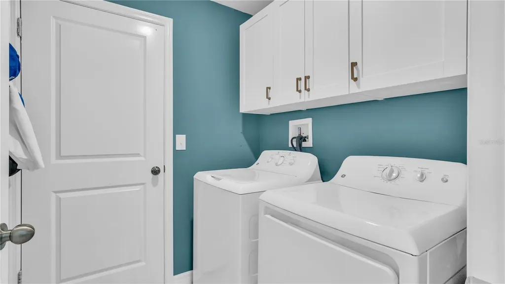 1841 Crinkle Leaf Court Ruskin FL 33570