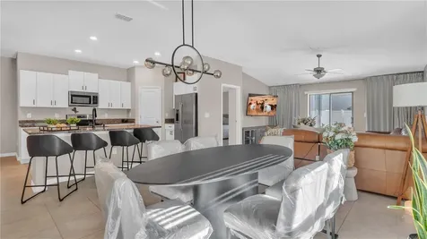 1841 Crinkle Leaf Court Ruskin FL 33570