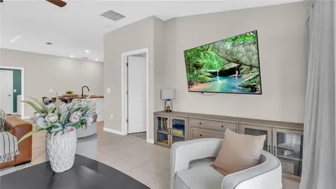 1841 Crinkle Leaf Court Ruskin FL 33570