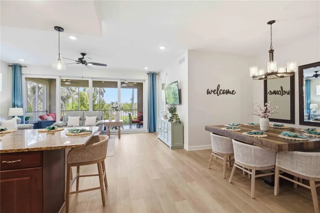 395 Aruba Circle Bradenton FL 34209