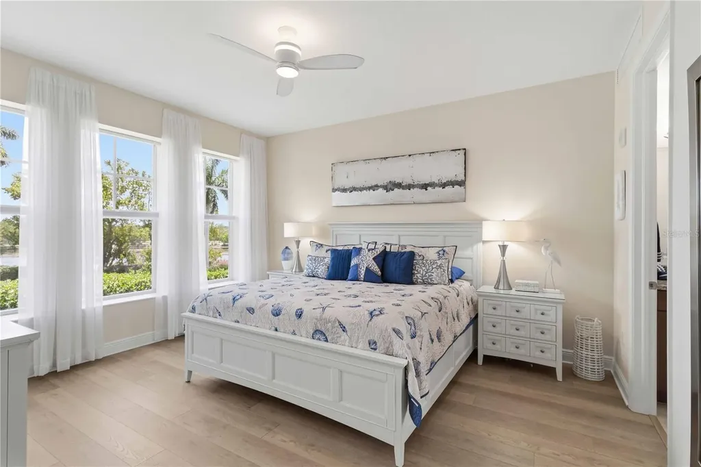 395 Aruba Circle Bradenton FL 34209