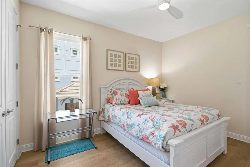395 Aruba Circle Bradenton FL 34209