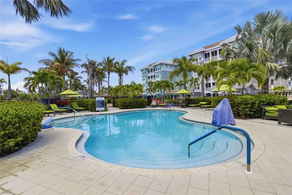 395 Aruba Circle Bradenton FL 34209