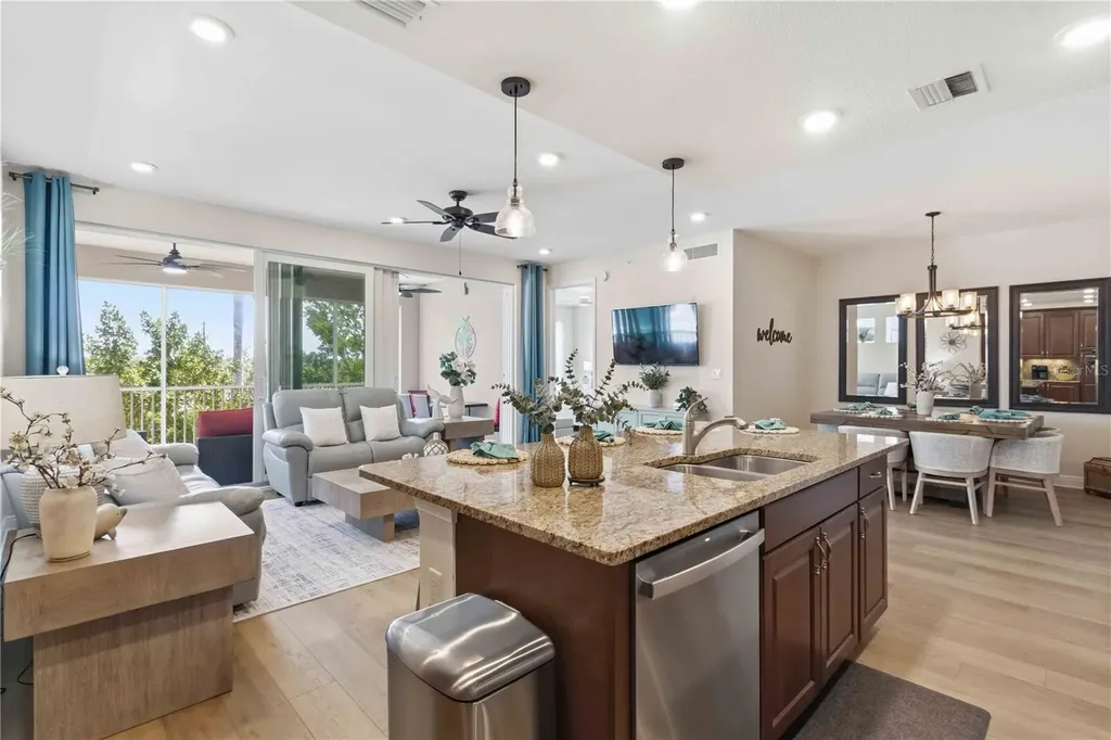 395 Aruba Circle Bradenton FL 34209
