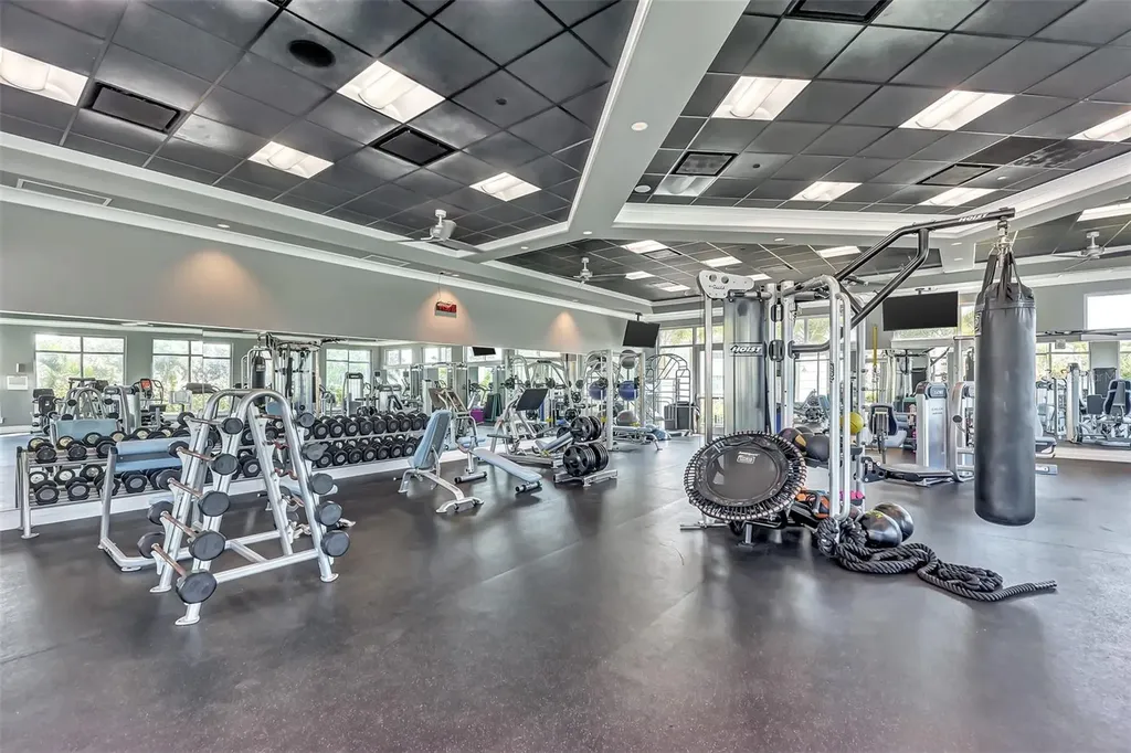 395 Aruba Circle Bradenton FL 34209