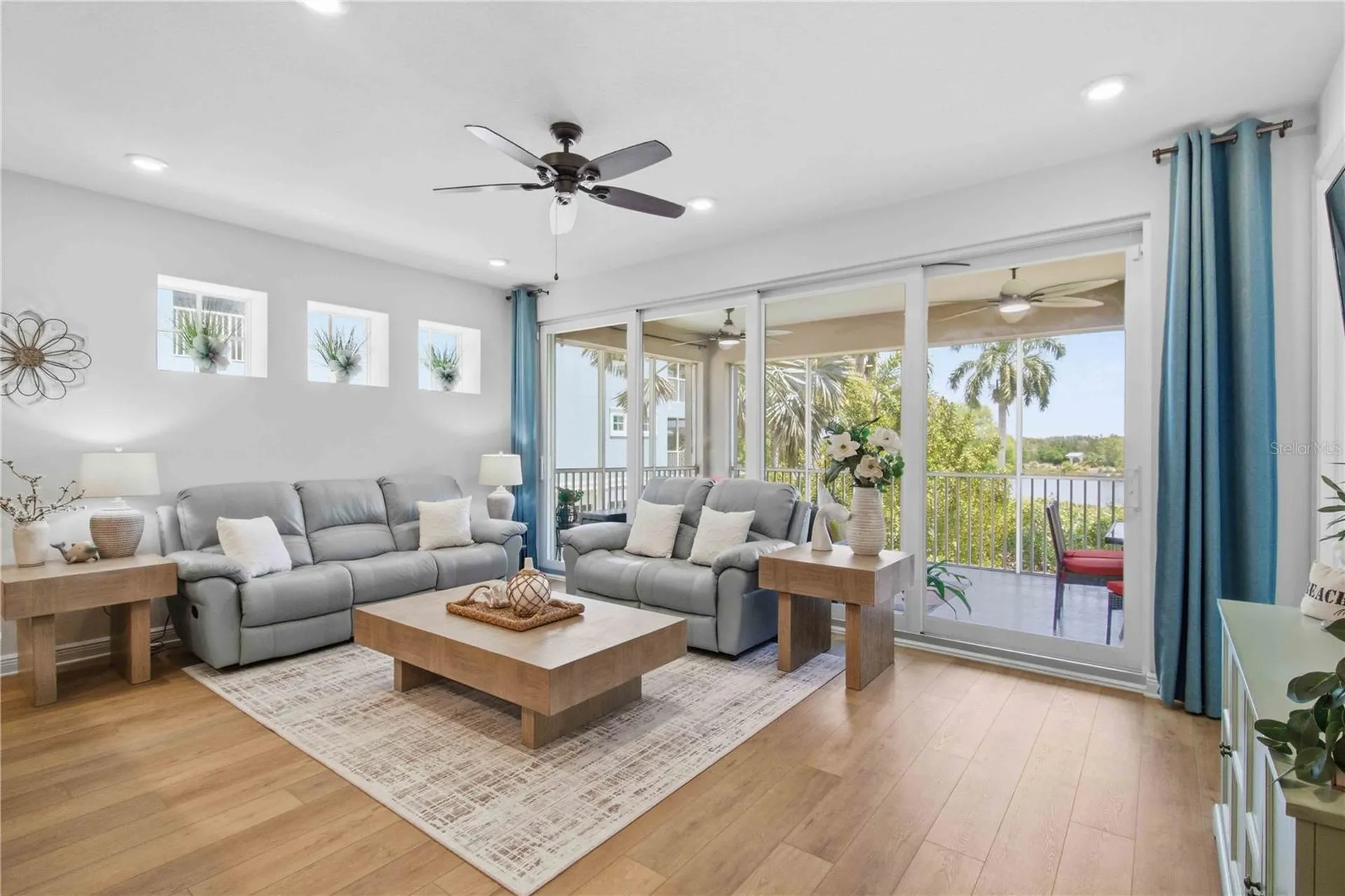 395 Aruba Circle Bradenton FL 34209
