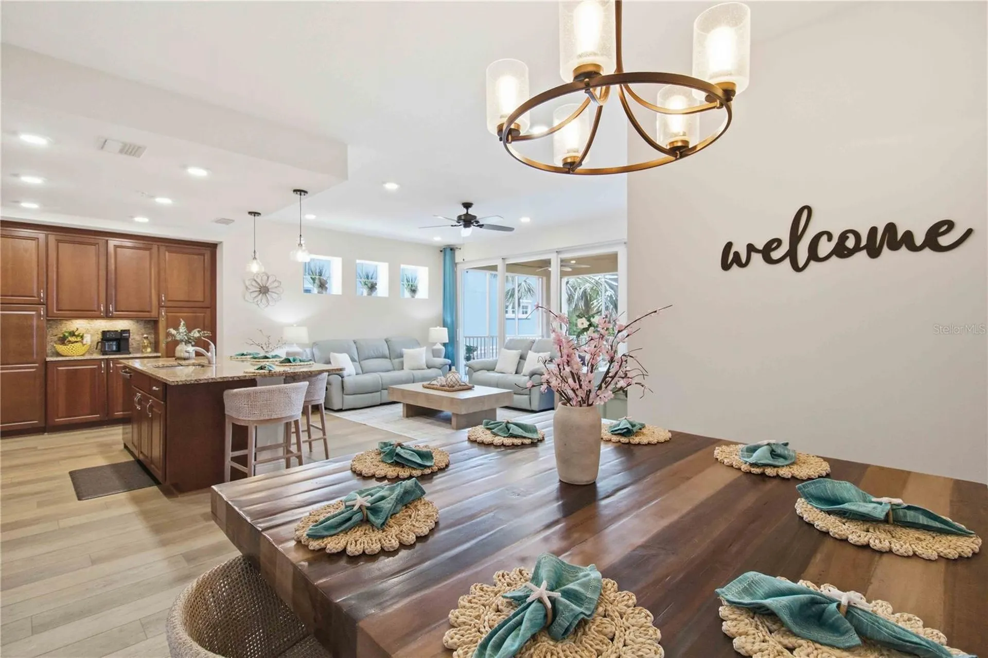 395 Aruba Circle Bradenton FL 34209