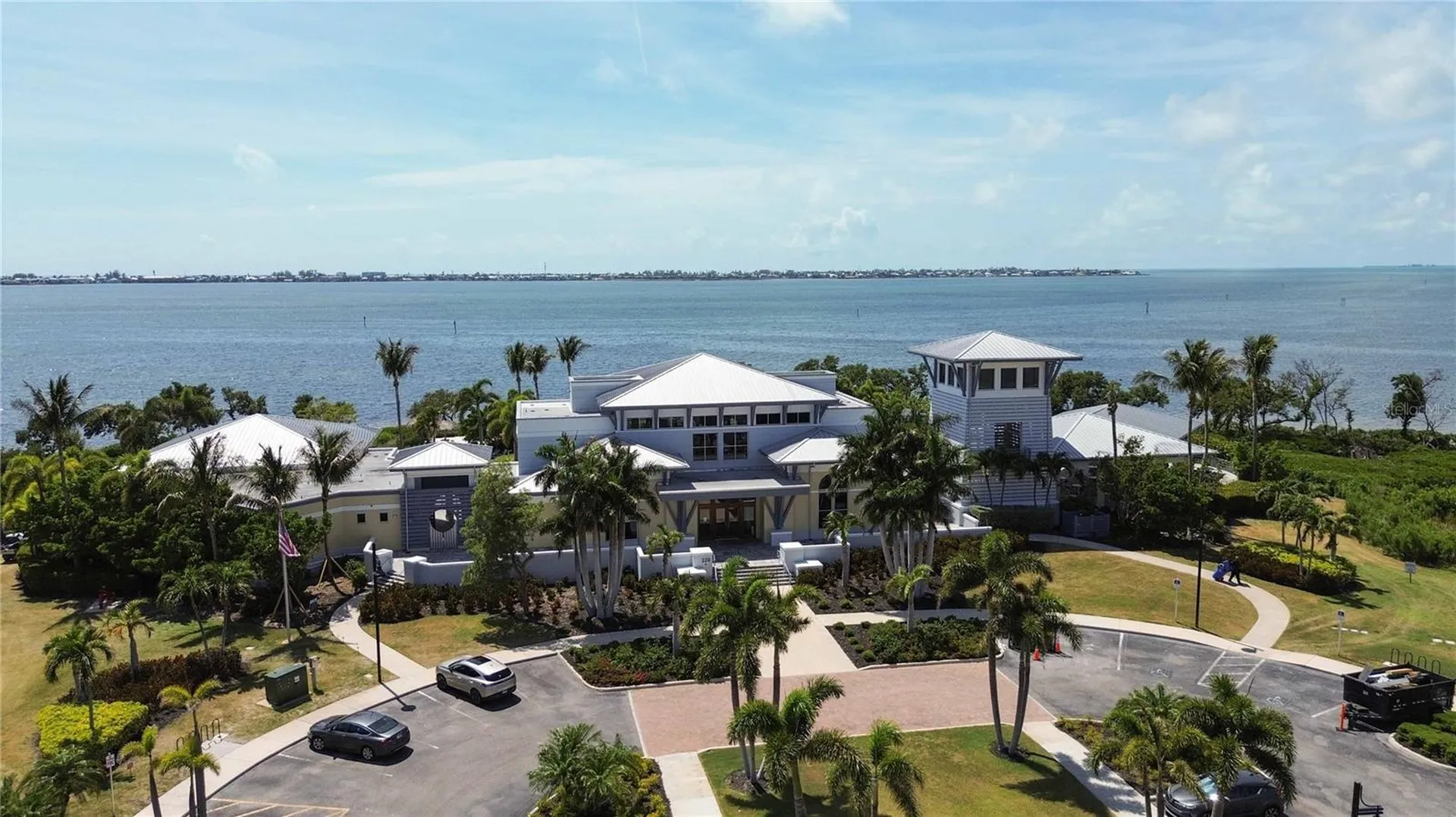 395 Aruba Circle Bradenton FL 34209