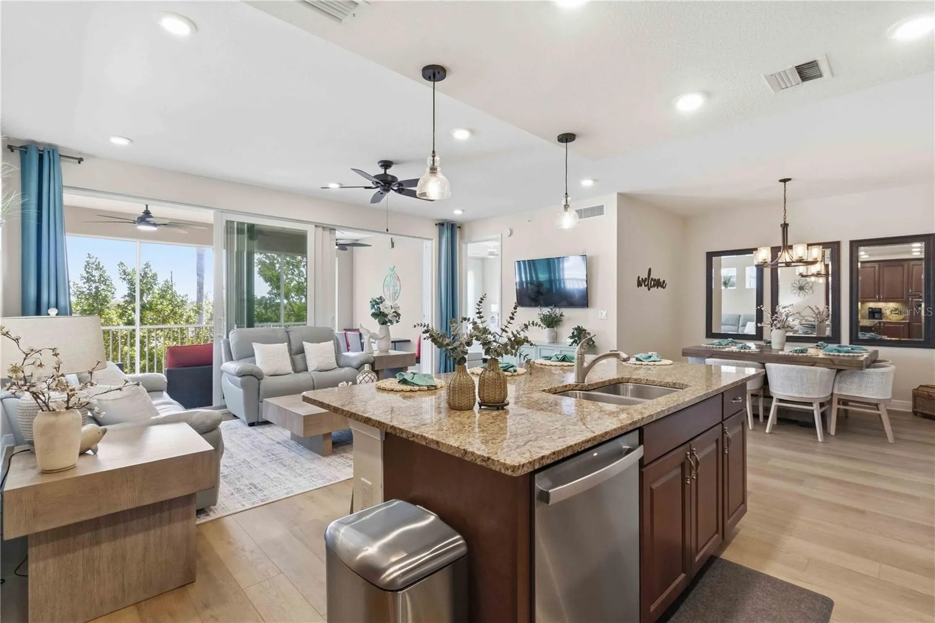 395 Aruba Circle Bradenton FL 34209