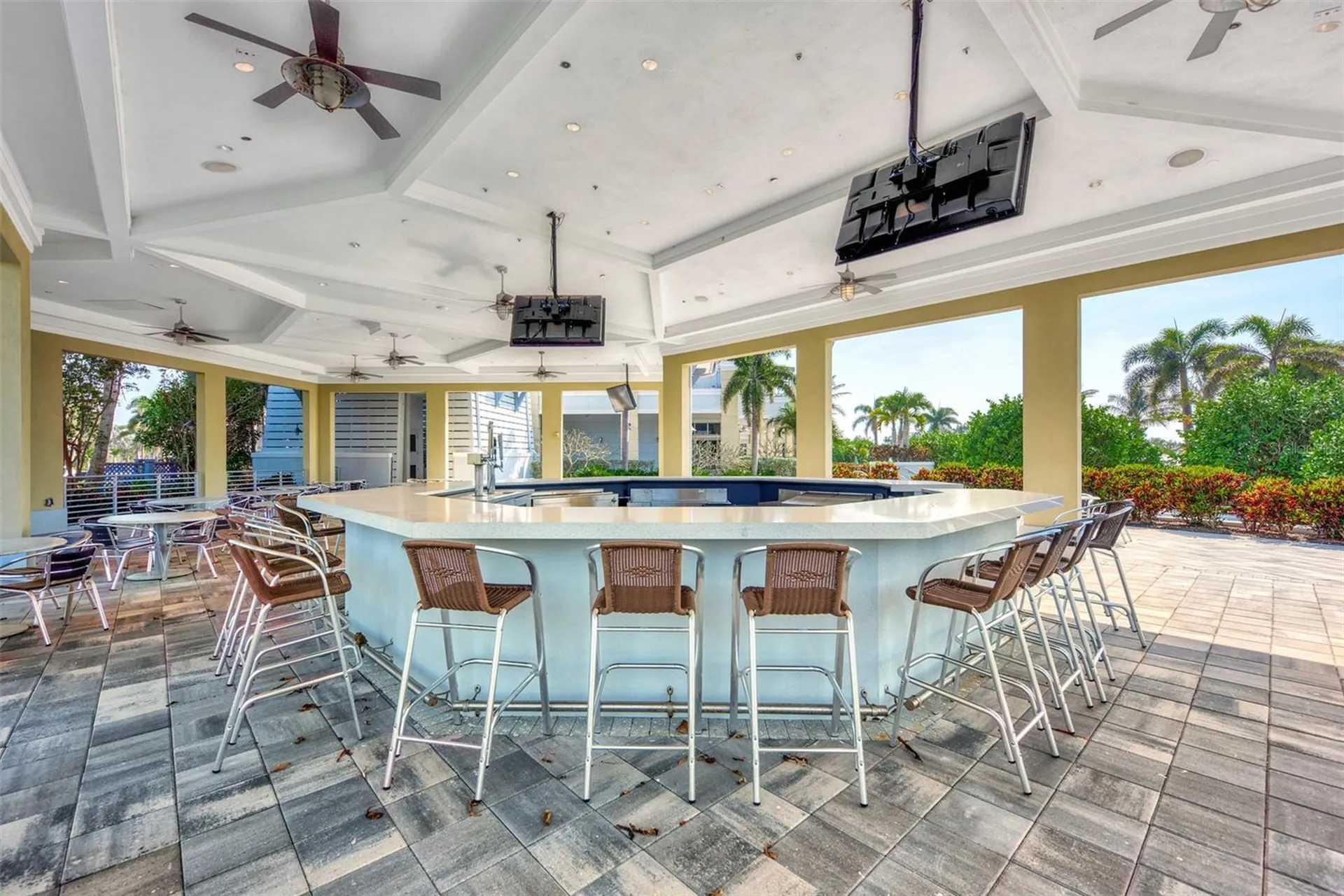 395 Aruba Circle Bradenton FL 34209