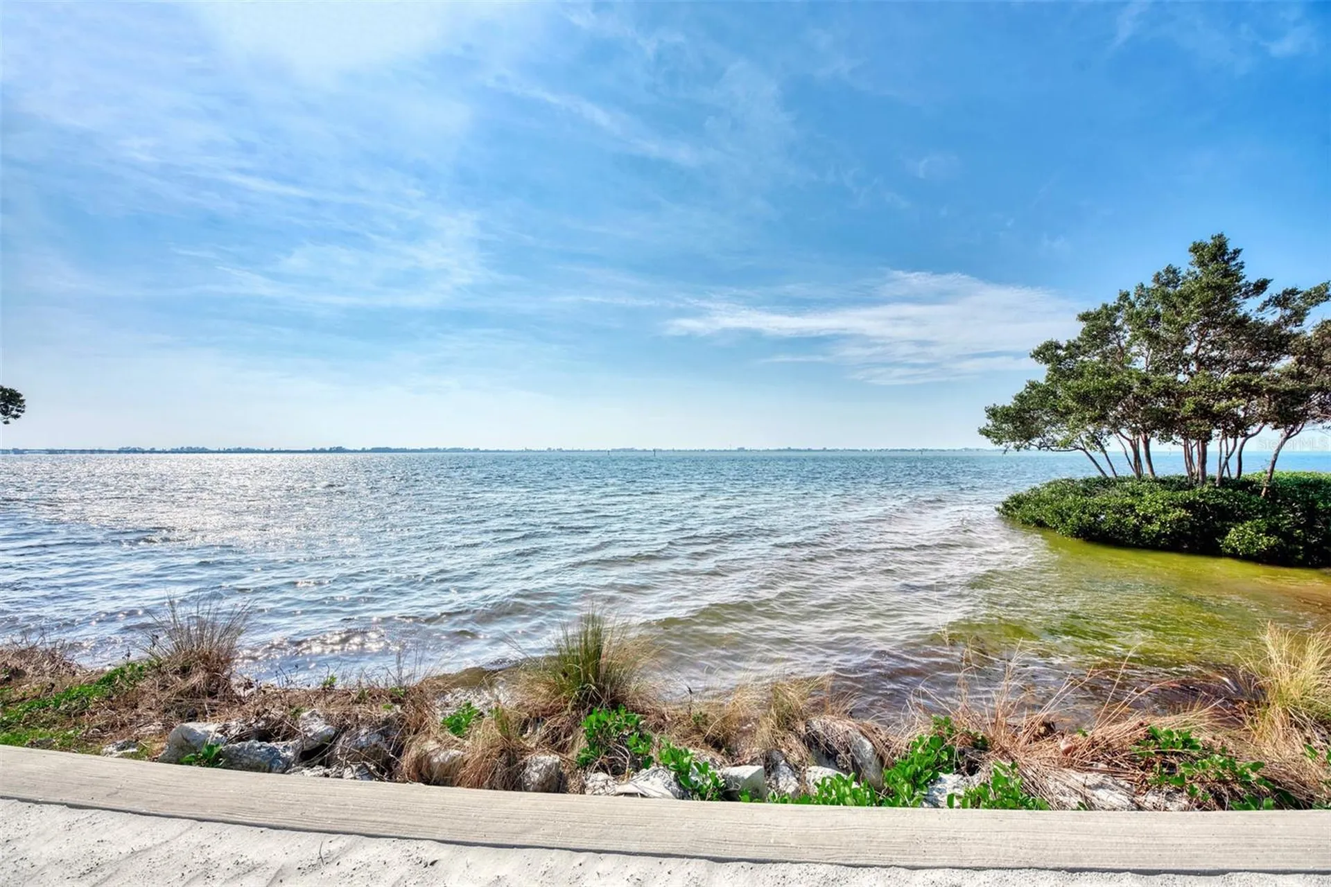 395 Aruba Circle Bradenton FL 34209