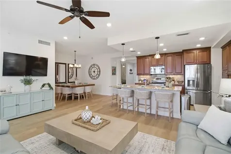 395 Aruba Circle Bradenton FL 34209