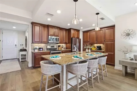 395 Aruba Circle Bradenton FL 34209