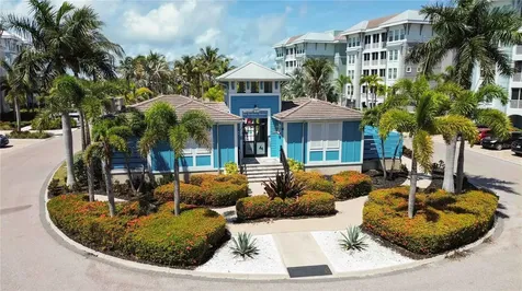 395 Aruba Circle Bradenton FL 34209