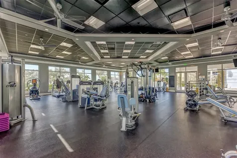 395 Aruba Circle Bradenton FL 34209