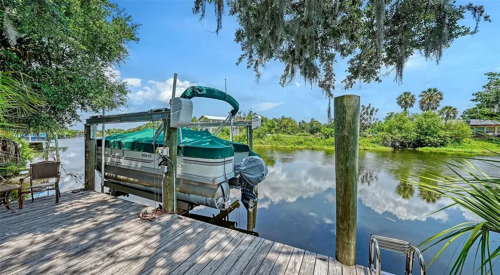 6148 Palomino Circle Bradenton FL 34201
