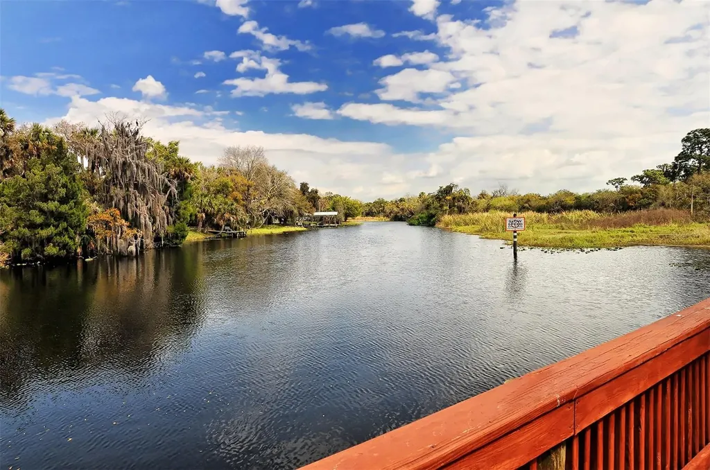 6148 Palomino Circle Bradenton FL 34201