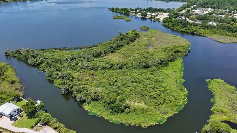 6148 Palomino Circle Bradenton FL 34201