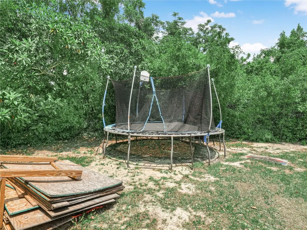 407 S 12th Street Lake Wales FL 33853