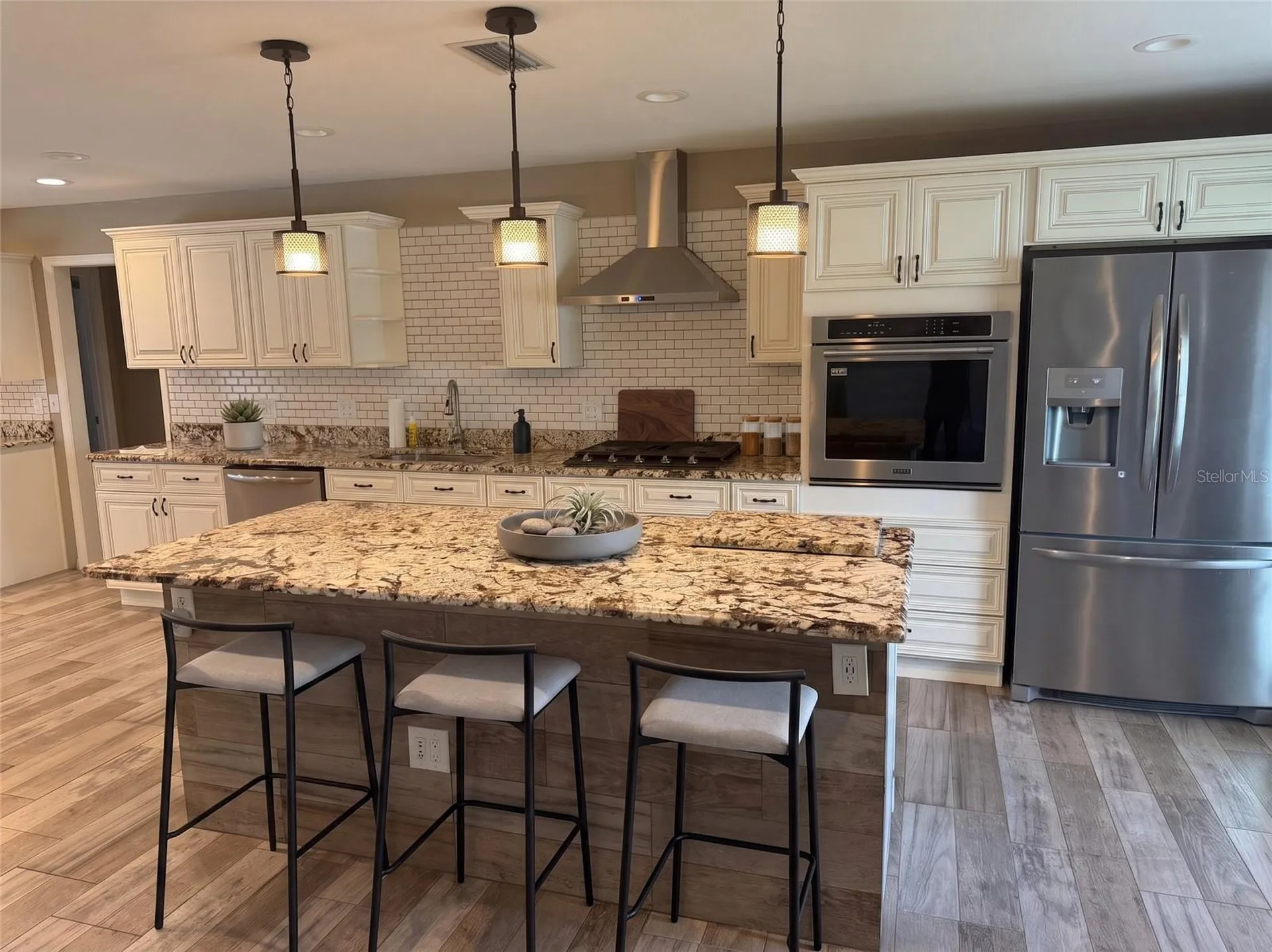 1410 Saxon Boulevard Deltona FL 32725