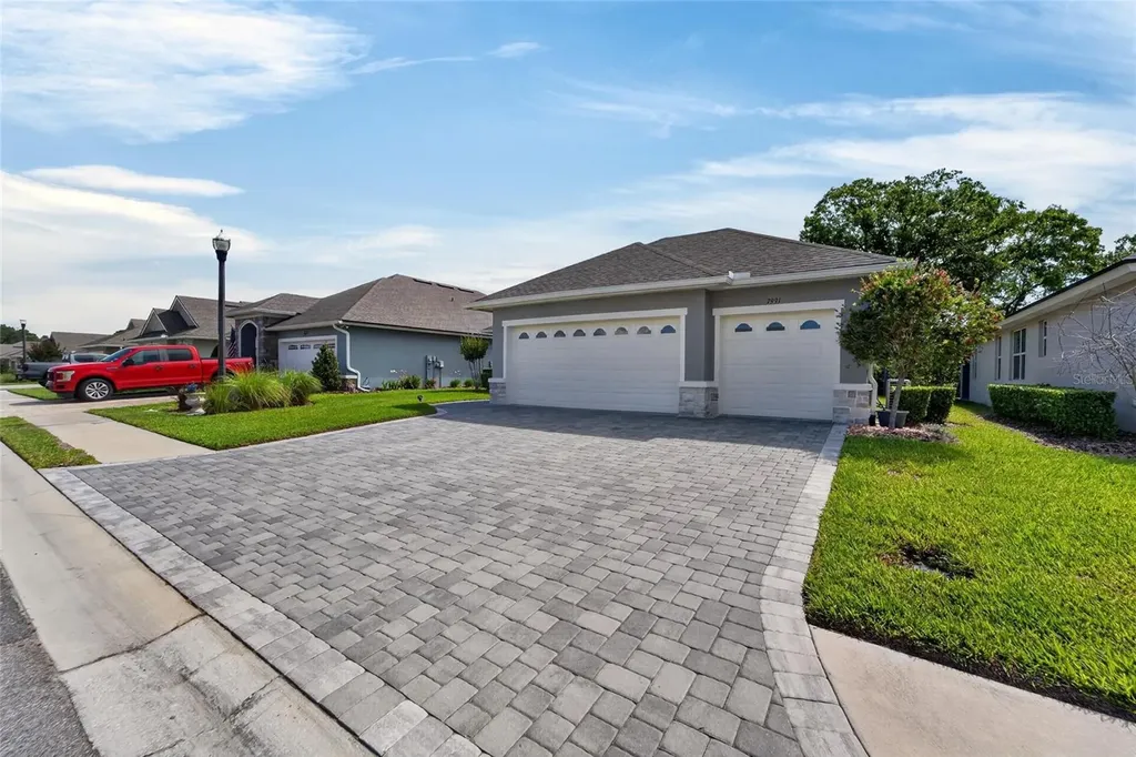 7991 Lake James Boulevard Lakeland FL 33810