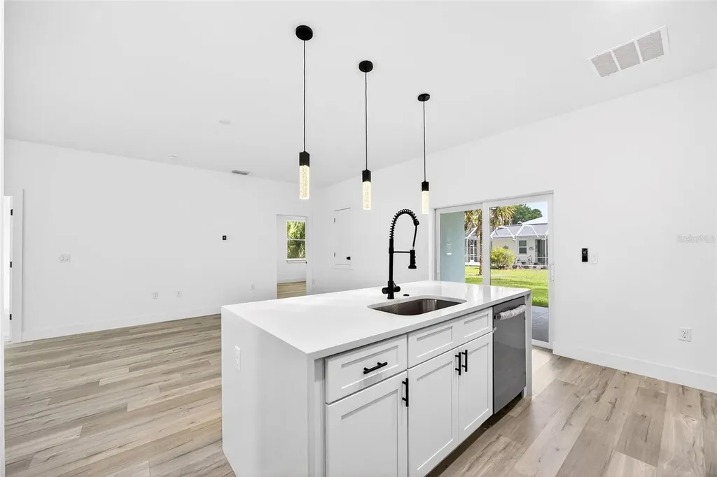 3268 Tishman Avenue North Port FL 34286