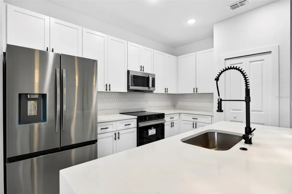 3268 Tishman Avenue North Port FL 34286