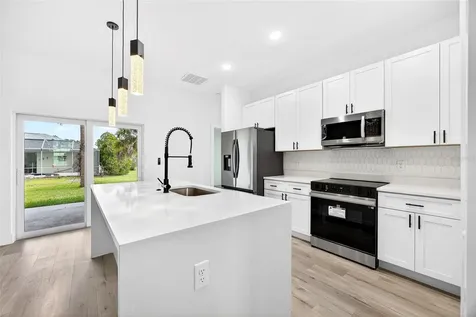 3268 Tishman Avenue North Port FL 34286
