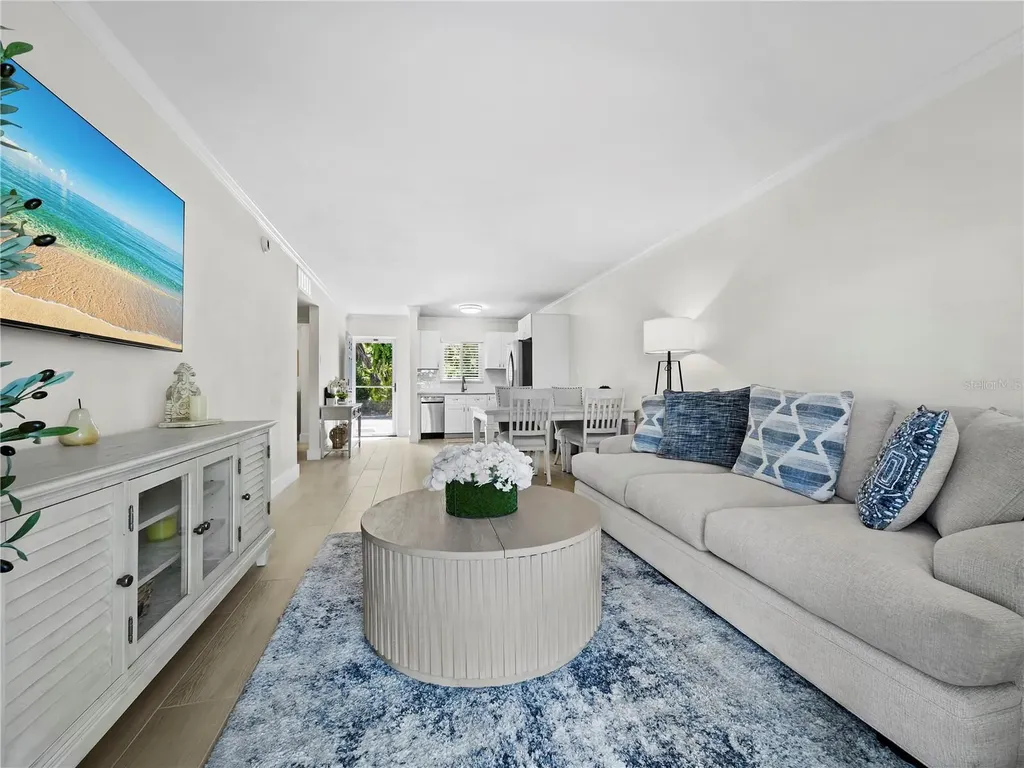2850 Gulf Of Mexico Drive Longboat Key FL 34228