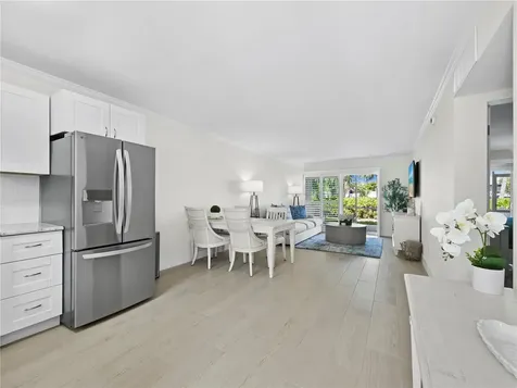 2850 Gulf Of Mexico Drive Longboat Key FL 34228