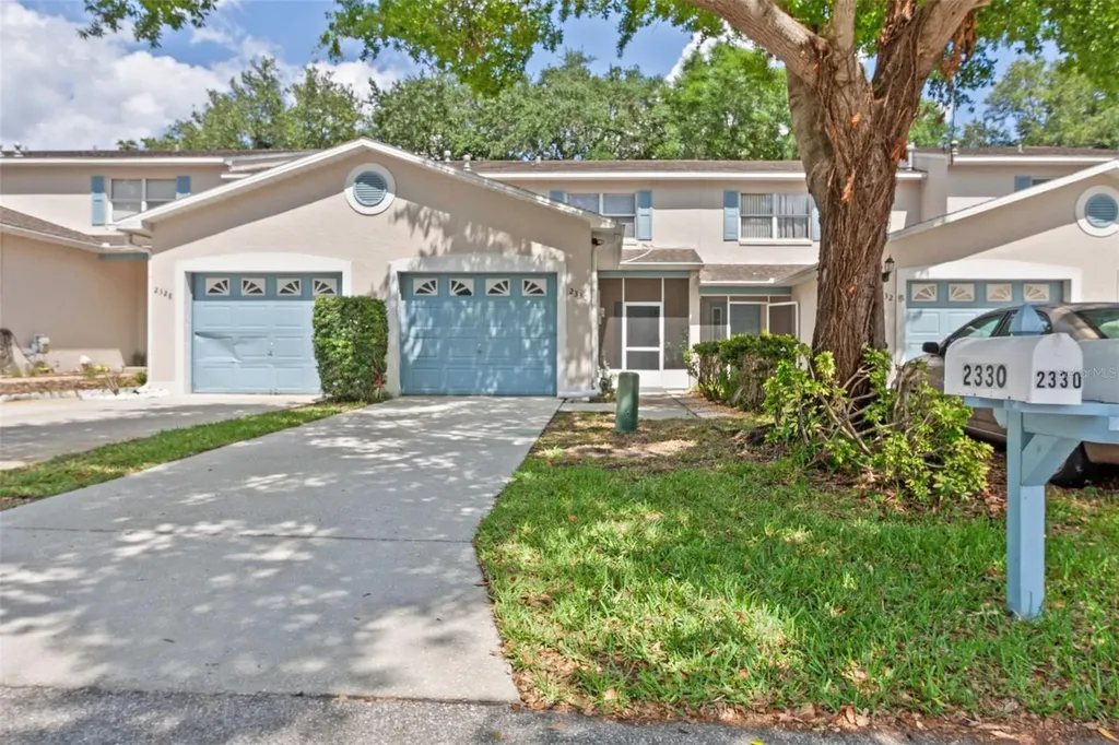 2330 SE Royal Isle Winter Haven FL 33880