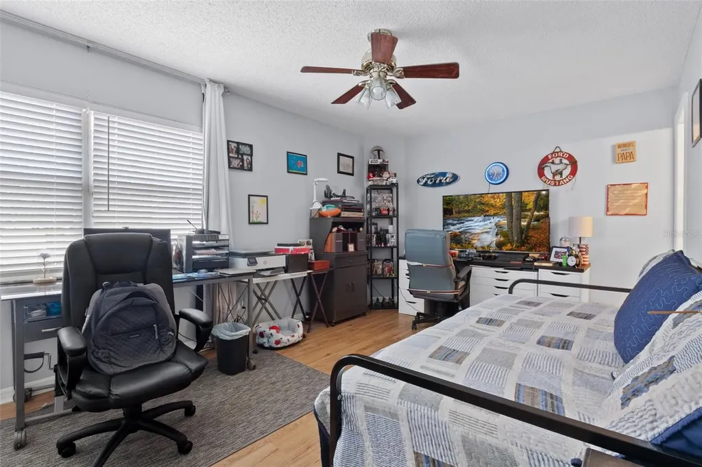 2330 SE Royal Isle Winter Haven FL 33880