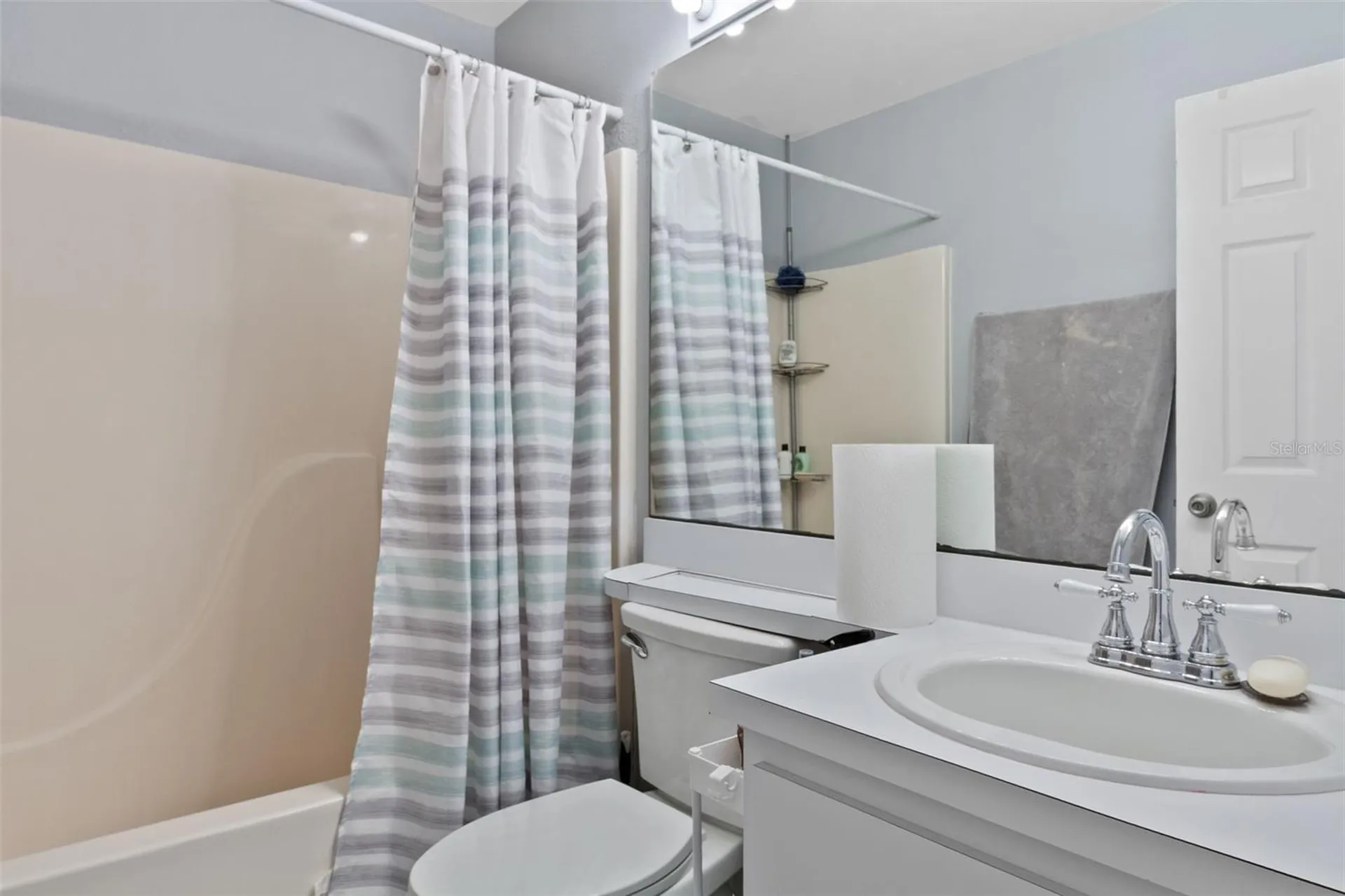 2330 SE Royal Isle Winter Haven FL 33880