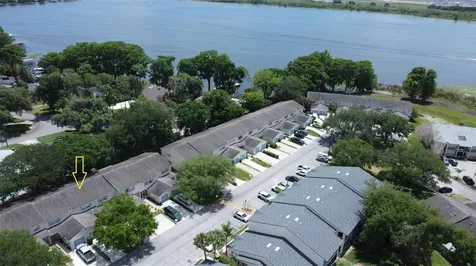 2330 SE Royal Isle Winter Haven FL 33880