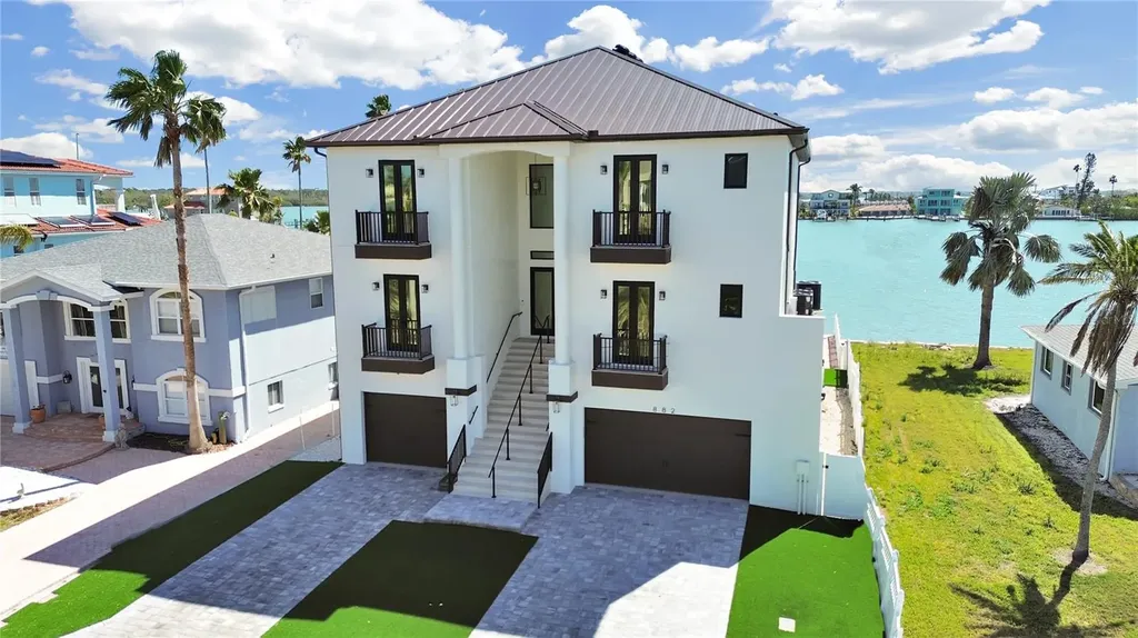 882 Bay Point Drive Madeira Beach FL 33708