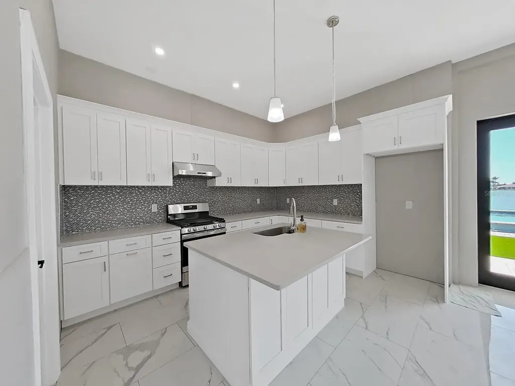 882 Bay Point Drive Madeira Beach FL 33708