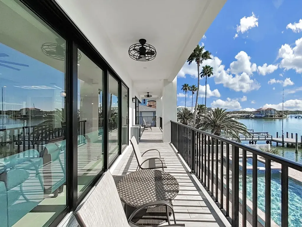 882 Bay Point Drive Madeira Beach FL 33708