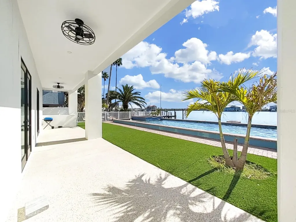 882 Bay Point Drive Madeira Beach FL 33708
