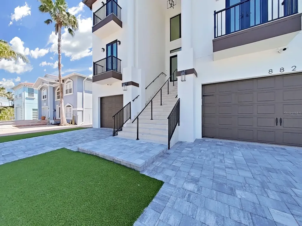 882 Bay Point Drive Madeira Beach FL 33708