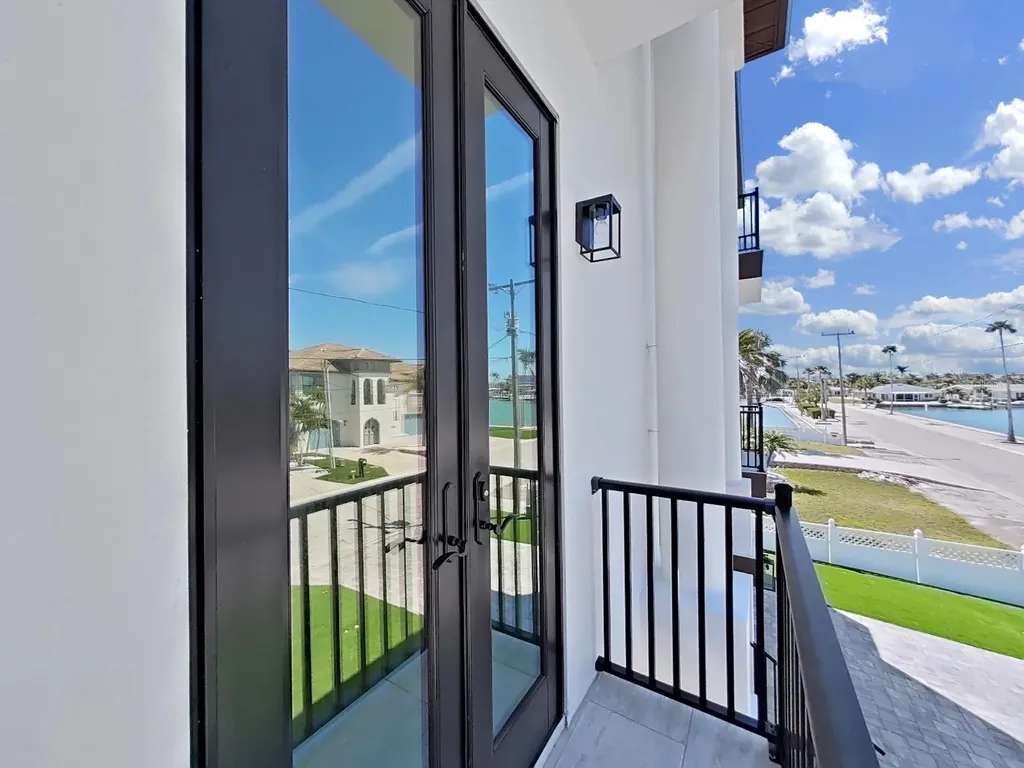 882 Bay Point Drive Madeira Beach FL 33708