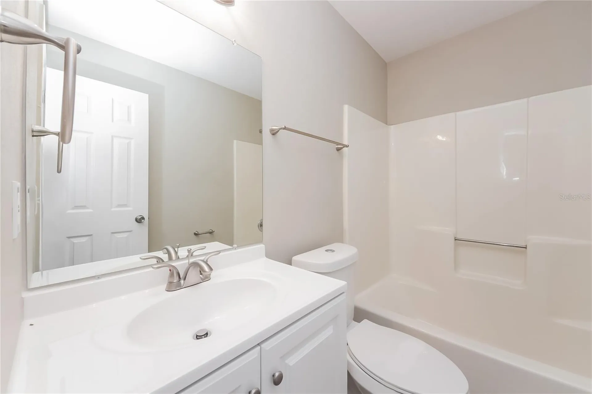 945 Delano Court Kissimmee FL 34758